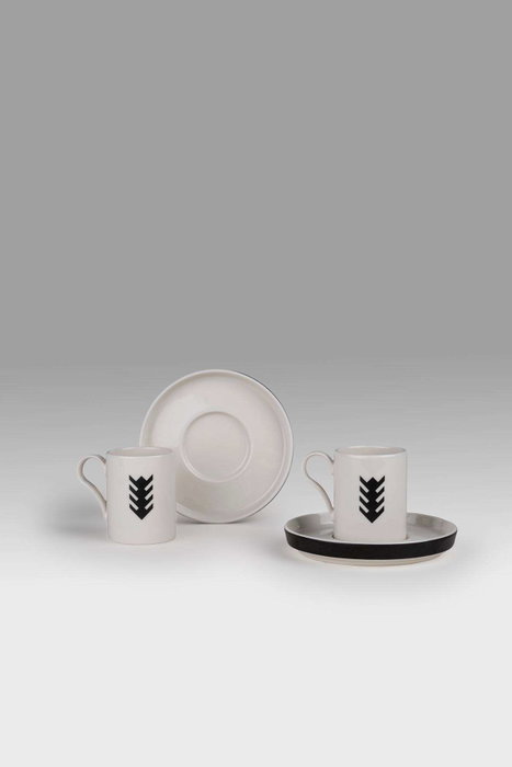 Hermia Juego de Tazas de Café Negro de 4 Piezas en Porcelana